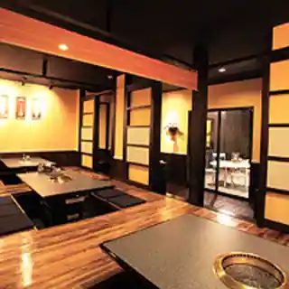 焼肉 奈々味