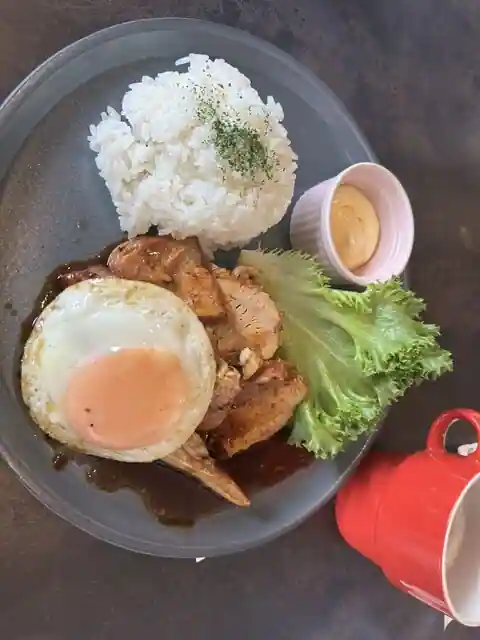 Secret Base JO-9, cafe