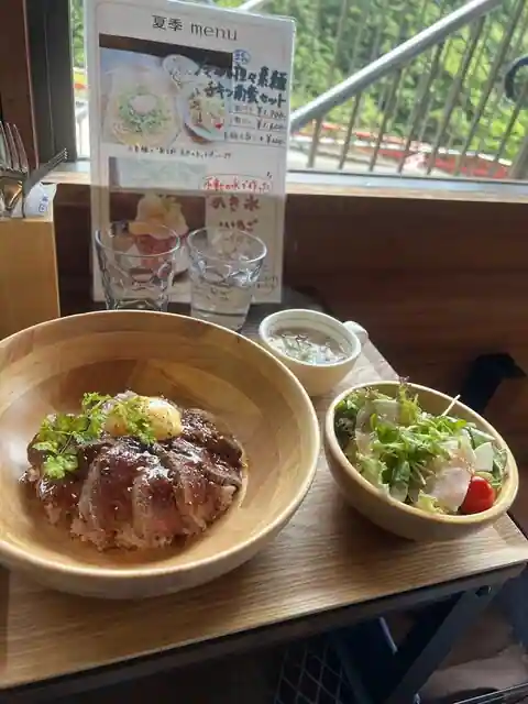 喫茶 ホラあな