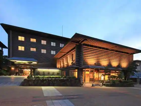 Kasuga Hotel