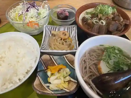 多羅福村