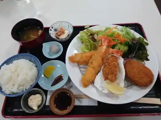 ごんた食堂