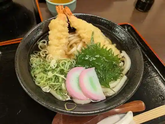 お食事処 お亀庵