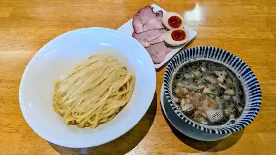 麺食堂 88