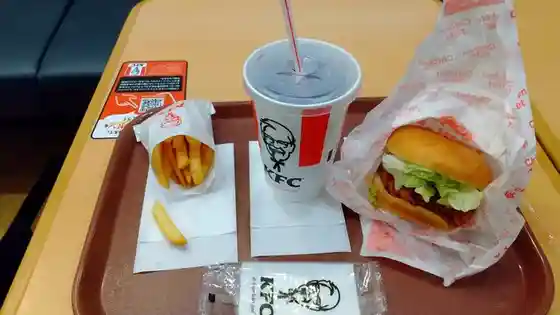 ケンタッキーフライドチキン 名取バイパス店