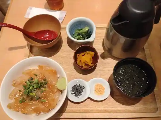 和食飛賀屋