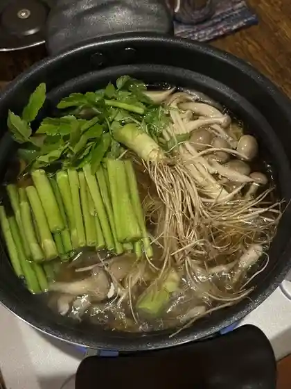 ともスズタケ
