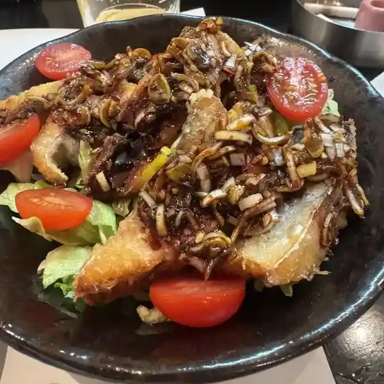 創作料理 しろくろ