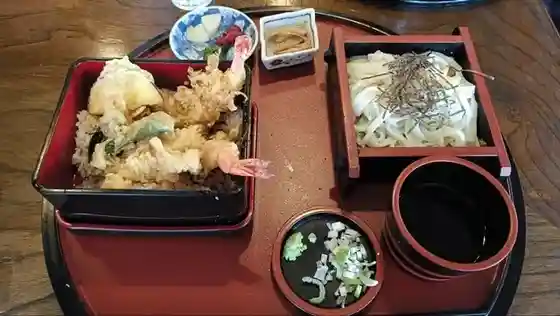 Jinanbo-tei