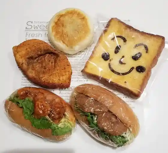 Shiawase Bread Kobo pain de Navel