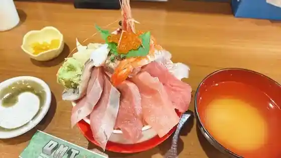 Kaisen Sushi Tokoro Tairyo Mitsuke