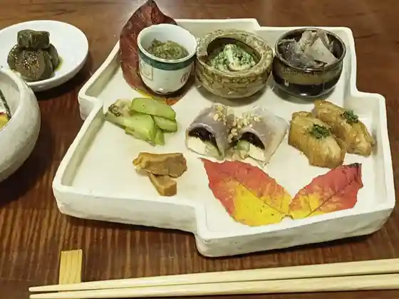 Akiyama Sato Ketsu Higashi Onsen Katakuri no Yado