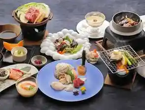夕陽と音楽を堪能する眺望リゾート　新冠温泉　ホテルヒルズ