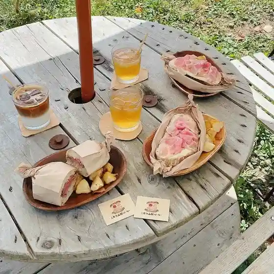 ニセコ山麓パーラー