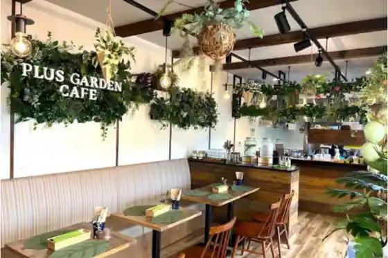 Plus Garden Cafe Okinawa