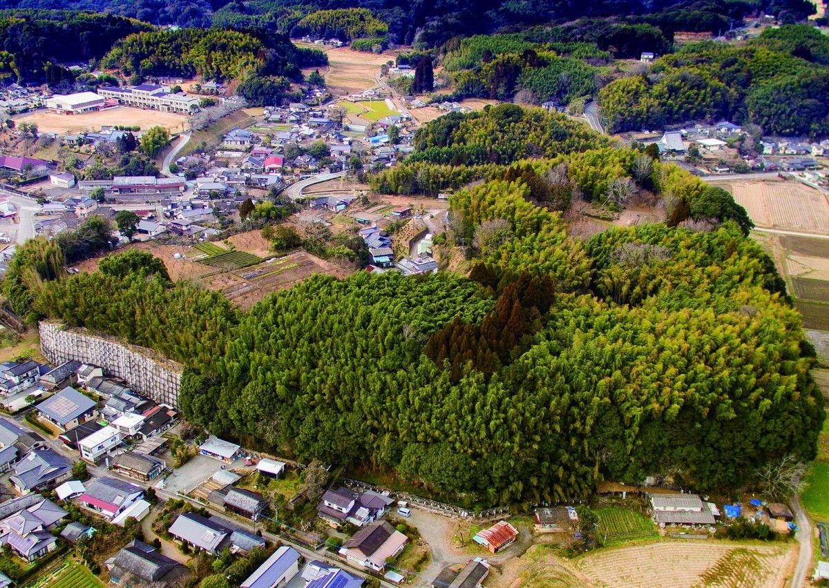 Iwa Castle Ruins