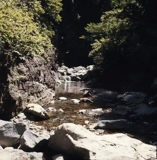 Anmon Gorge Route