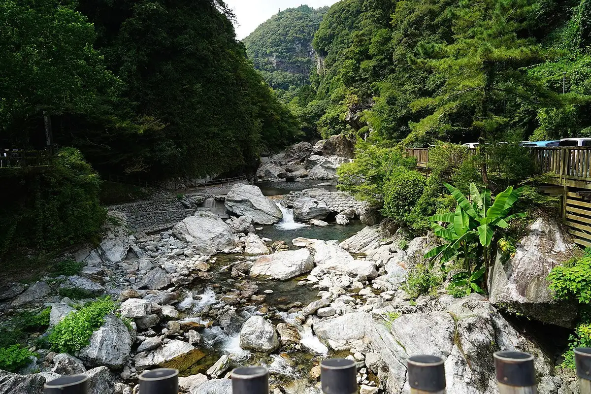 Nakatsu Gorge