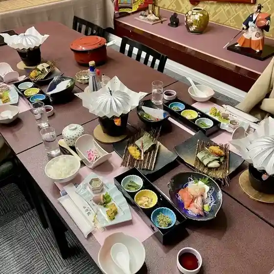 山静館