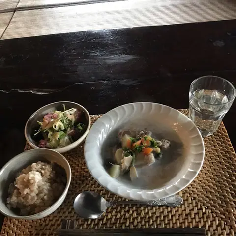 Tomaya