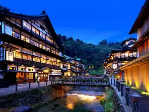 Ginzan Onsen Furuzeikiya Bekkan