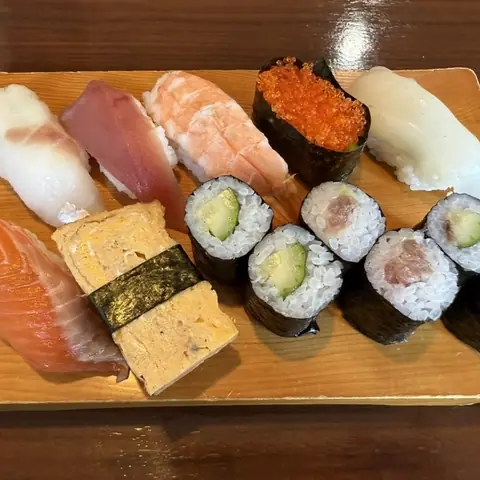 鮨処ささき