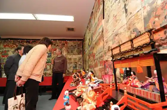 E Kami to Ojiya no Hiina Festival