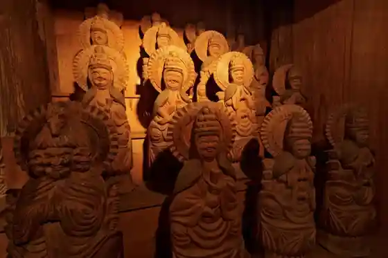 Oguri Yamaki Shoku Kannon Do