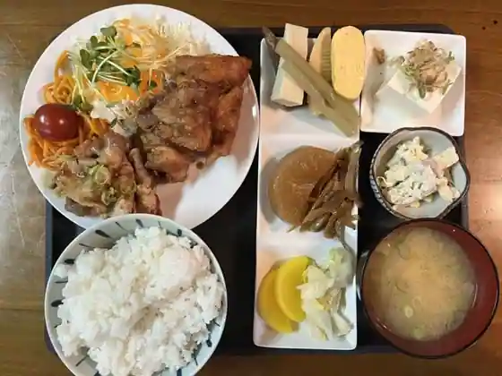 あそこ　お食事処