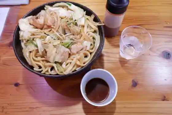 美作ホルモン ほるやん