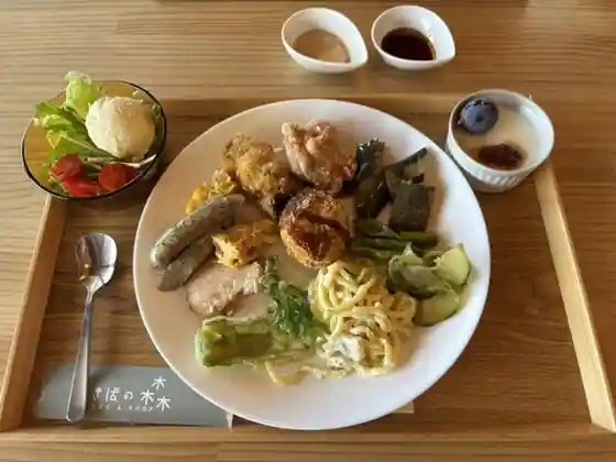 まきばの館