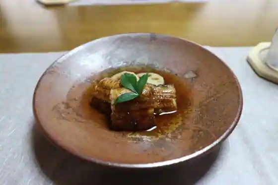 鰻伶