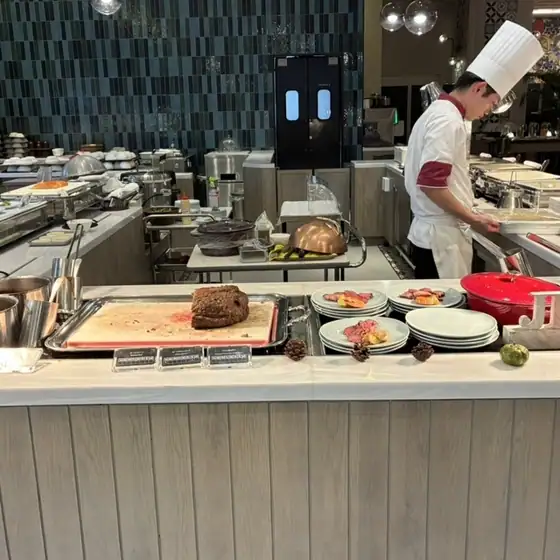 All Day Dining Jinon