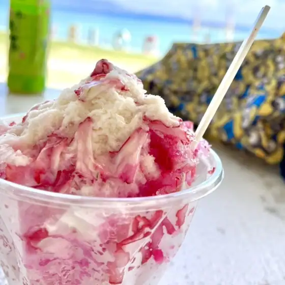 Iejima Tunga Beach Store