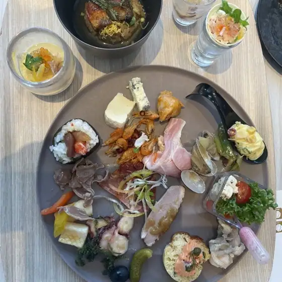 Nashiro Dining