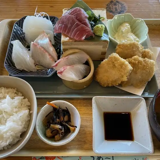 国頭港食堂