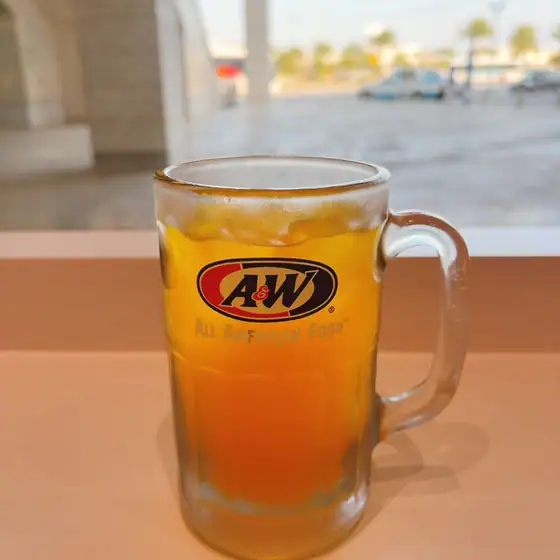 A&W iias Okinawa Toyosaki Store