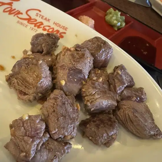 ステーキハウス 四季 浦添店