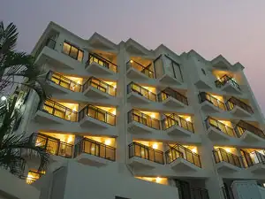 Hotel Y'Rise to Urasoe