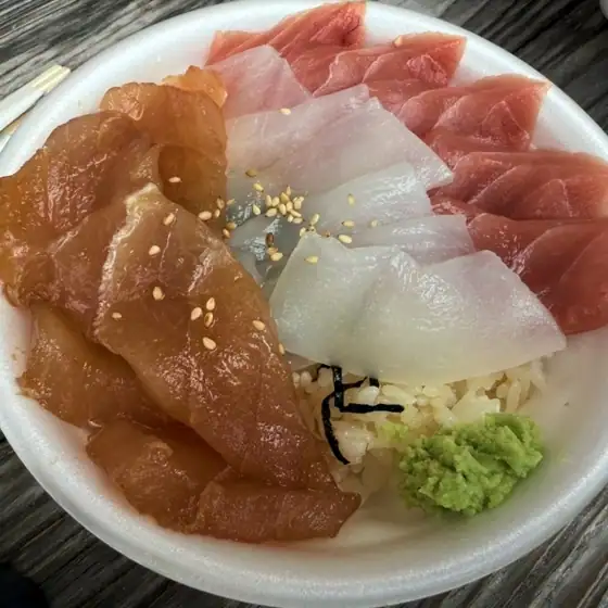 座間味村漁協直売店 阿嘉島店