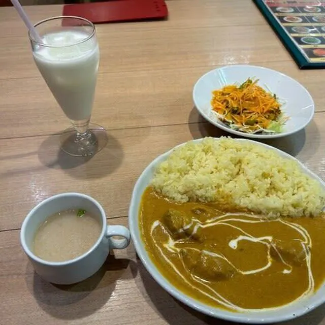 本格インド料理レストラン SURAJ