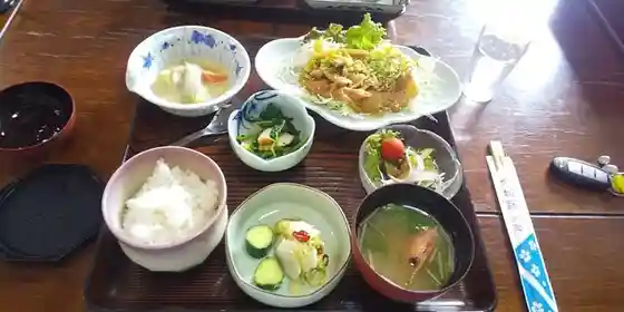 桜下開花亭
