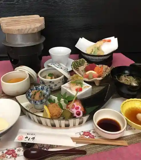 味処　さんわ