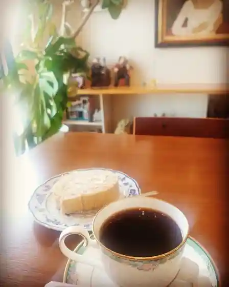 ギャラリー&カフェ びいひろ