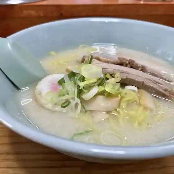 しおトンコツラーメン 嶋