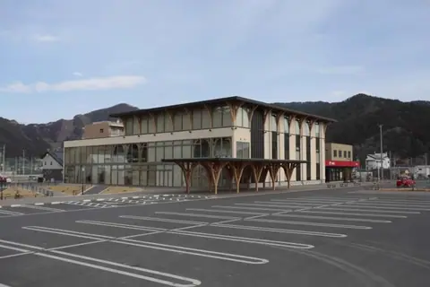Otsuchi Town Cultural Exchange Center Oshacchi