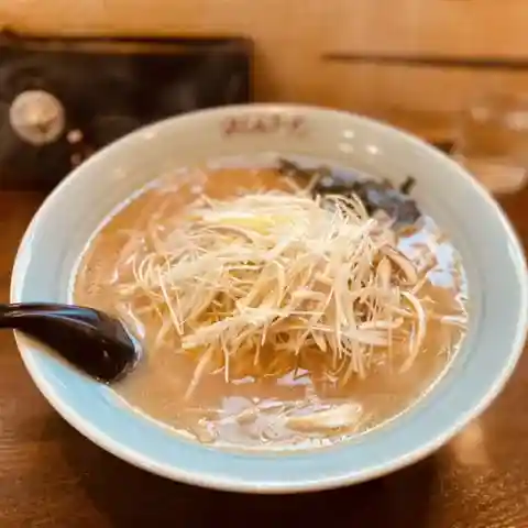 浜しんラーメン