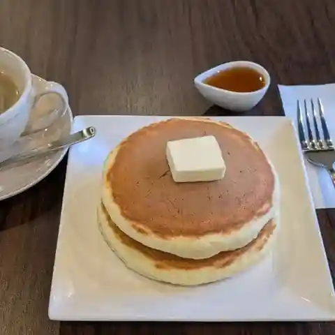 Cafe Larimar