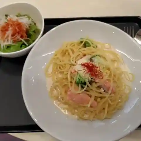 フラットホワイト コーヒーファクトリー The Library U-TOMIYA
