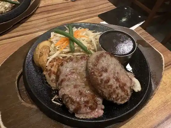 肉のはせ川 利府店
